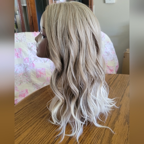 Rebel Gypsy Ombre Wig! Lacefront! Ash to Platinum Blonde 😍 - Picture 9 of 12
